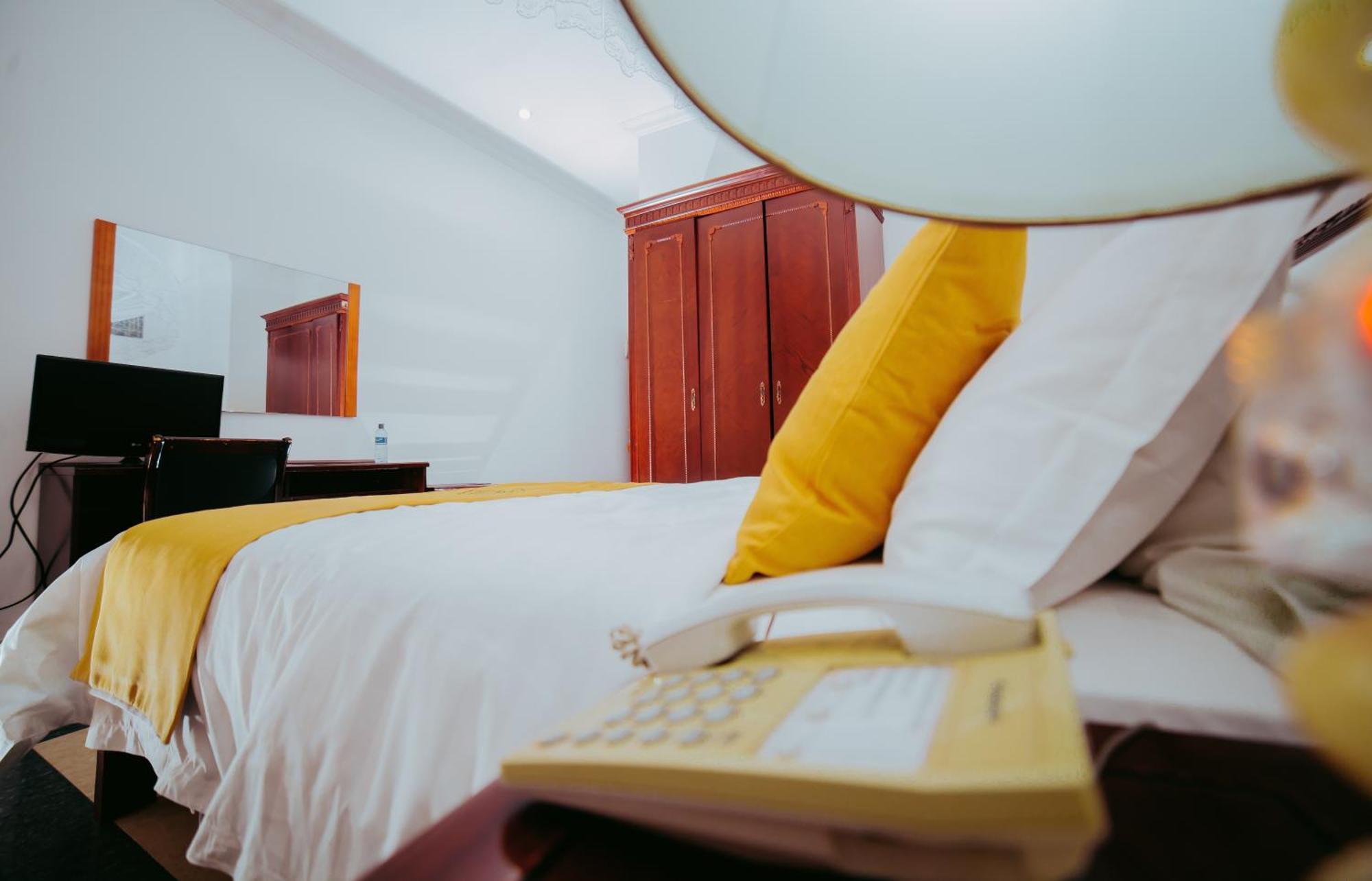 City Hill Hotel Bujumbura Kültér fotó